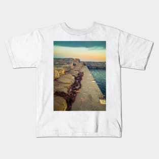 Seaport Summer Sunset Sea Rocks Chains Kids T-Shirt